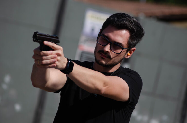 KARLOS ROMU